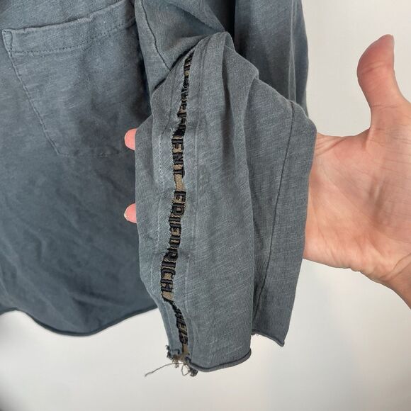 Nice Collective Long Sleeve Gray Blue Henley Size M Small Hole - Picture 6 of 8